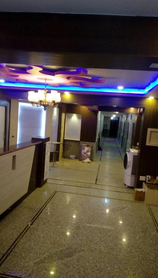 Hotel Pink Shark Sikar Buitenkant foto